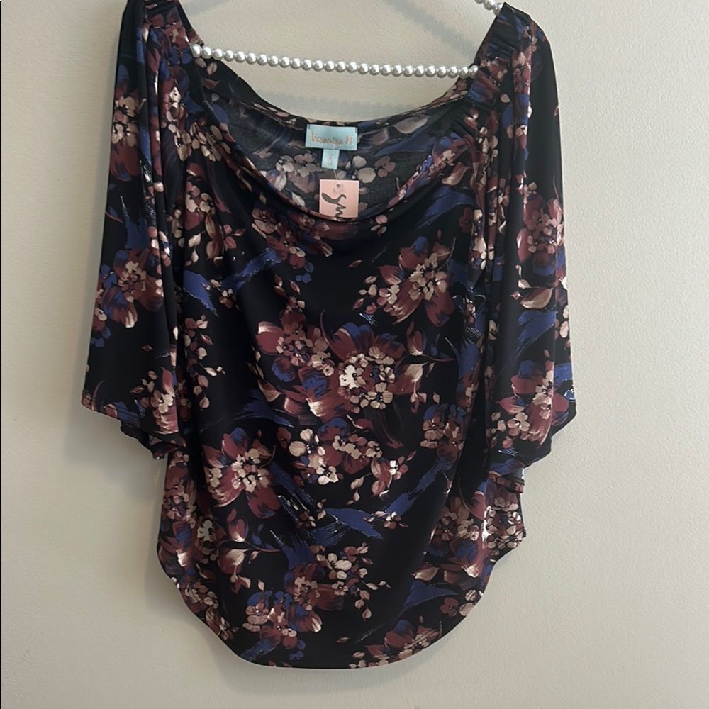 NEW Veronica M Top Womens M Floral Off The Shoulder Blouse Black Purple Flutter
